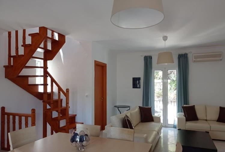 Hermes Holiday Home In The Port Of Sivota ภายนอก รูปภาพ