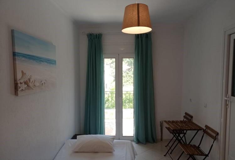 Hermes Holiday Home In The Port Of Sivota ภายนอก รูปภาพ