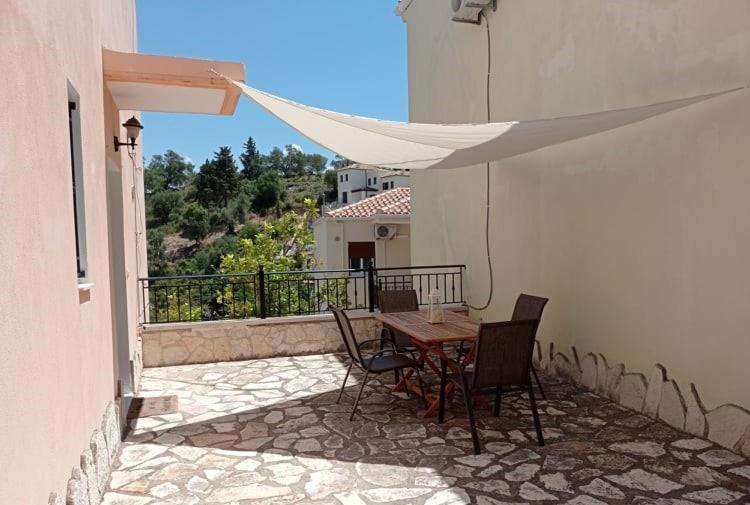 Hermes Holiday Home In The Port Of Sivota ภายนอก รูปภาพ
