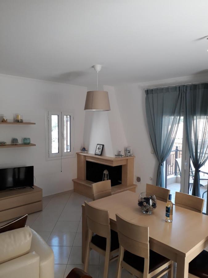 Hermes Holiday Home In The Port Of Sivota ภายนอก รูปภาพ